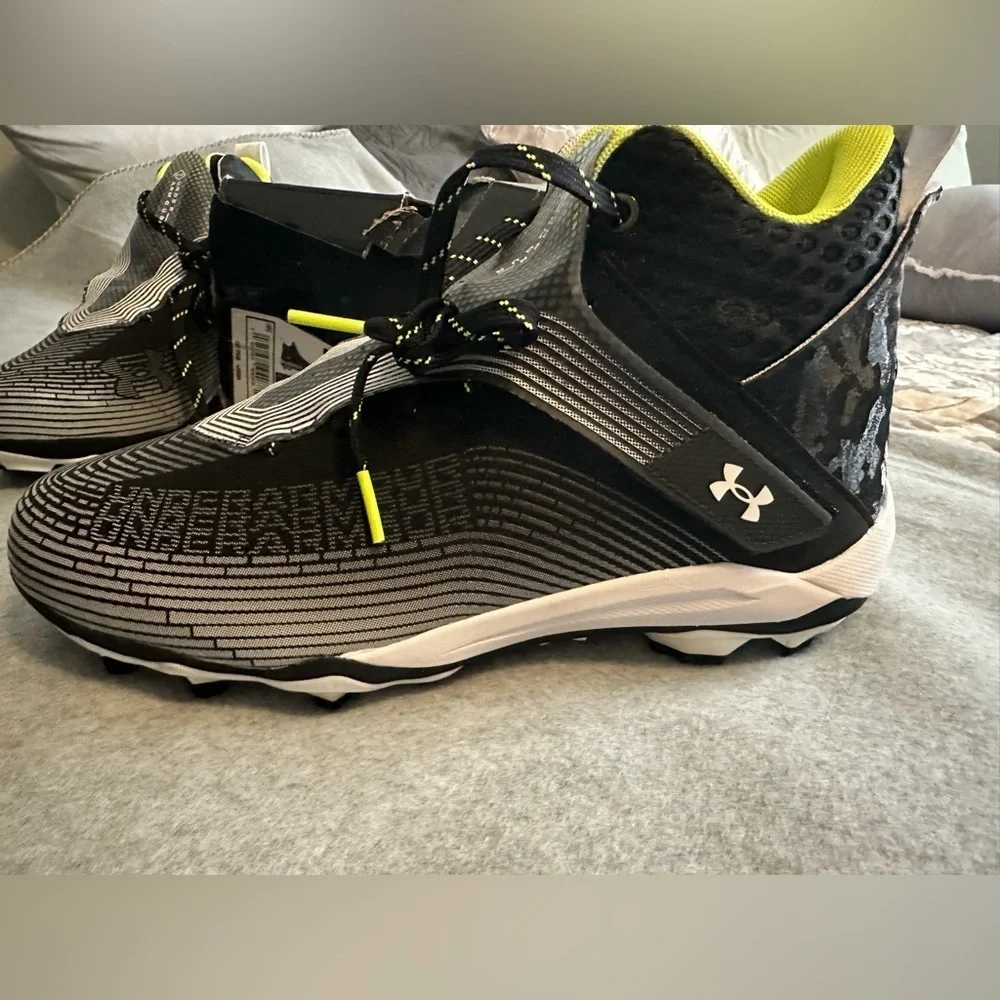 NIB Under Armour Men's Highlight Hammer Mc Football Shoe size 9.5 - Picture 6 of 10